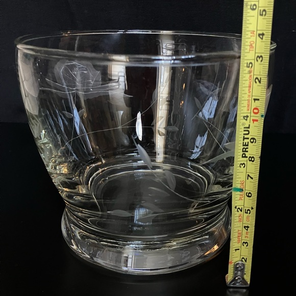 Vintage Etched Glass Ice Bucket-Bowl - Picture 5 of 6